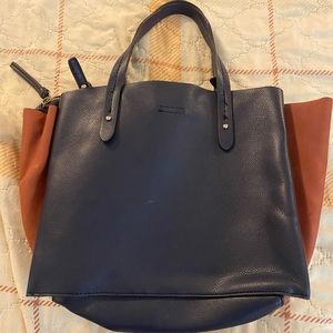 GAP purse